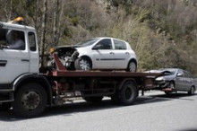 Quatre ferits i llargues cues en un xoc frontal al túnel de la Pedrera