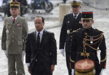 Hollande es converteix en el 49è copríncep d'Andorra