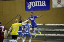 El campió noruec remunta un gol en contra i acaba golejant (1-4)