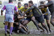 El VPC reacciona tard i encaixa la primera derrota a casa (15-22)