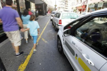 'Overbooking' de taxistes per donar feina als aturats de la construcció