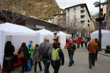 La Fira Capricis aplega una cinquantena de parades