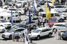 Continua la caiguda de les matriculacions de vehicles 