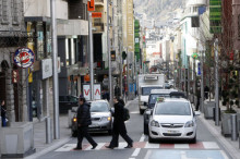 La càrrega i descàrrega a Carlemany només es podrà fer al matí