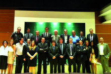 Els ministres iberoamericans debaten la crisi econòmica 