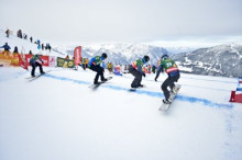 Marín cau a la primera en la final de Lake Louise en perdre l'equilibri