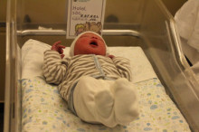 NAIXEMENTS - Rafael, el primer nadó del 2014