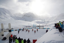 1.500 persones vibren amb els placatges a la neu
