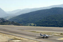 Tres de cada quatre passatgers de l'aeroport de la Seu aniran a Andorra