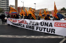 La manifestació per l'ocupació i la terra aplega 300 persones