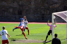 El FC Santa Coloma enfonsa el Lusitans (1-3)