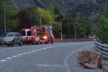 La caiguda d'un bloc rocós obliga a tallar la CG3