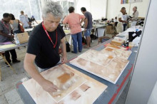 L'artista plàstica Hedva Ser plantarà a l'Art Camp un Arbre per la Pau