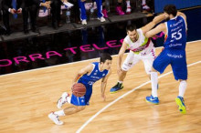 El MoraBanc agafa aire amb un triomf al límit contra Baskonia