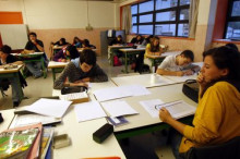 Més de 1.400 alumnes a la 1a fase del Dictat nacional