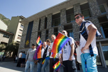 LGTB.Cat felicita el col·lectiu gai andorrà per la seva tasca