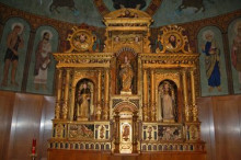 La Immaculada torna a lluir a l'altar major de Sant Pere Màrtir 
