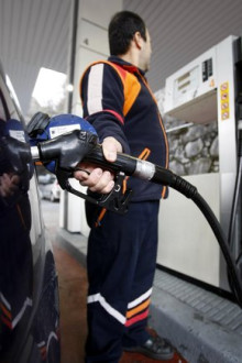 L'any finalitza fregant els màxims històrics del preu dels carburants