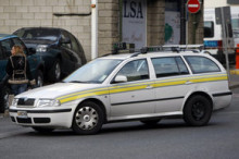 Els taxistes denuncien la competència del transport que ofereixen els hotels