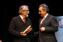 Vela es felicita pel nomenament de Villatoro a l'Institut Ramon Llull