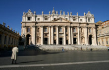 La UE obliga al Vaticà a posar en circulació les seves monedes d'euro