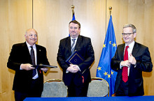 La signatura del Protocol duaner europeu sobre seguretat afavorirà els intercanvis comercials