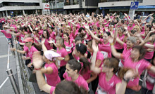 Onada rosa a Escaldes i la capital
