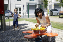 Santa Coloma canvia una antiga deixalleria per un parc infantil 