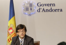 Llum verd a l'obertura d'un institut oftalmològic a Andorra