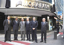 MoraBanc recupera la tradició familiar en el nou context financer