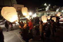 Els fanals il·luminen el Centre Històric 