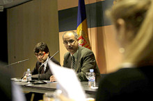 El Govern vol portar l'IRPF al Consell General durant el 2013