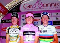 Tudel fa història en ser la primera andorrana en acabar el Giro