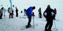 Els monitors no descarten portar a la Batllia el preu de l’hora d’esquí