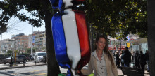 Jenkell ‘col·loca’ una escultura-caramel amb la bandera d’Andorra