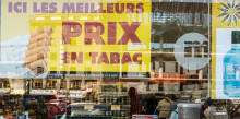 El 46% dels rètols dels negocis del Pas, en francès