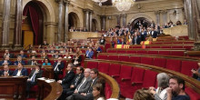 El Parlament de Catalunya aprova la República Catalana 