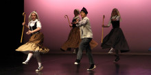 L'Esbart Dansaire d'Andorra la Vella fa un homenatge als directors i coreògrafs