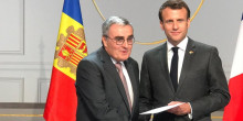 Ros presenta les credencials d’ambaixador a Macron