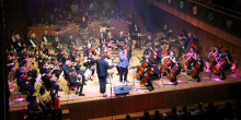 La Jonca es delecta unint la música simfònica amb la popular