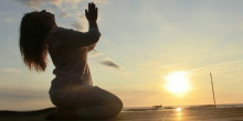 «El ioga kundalini ajuda a tenir un part millor»
