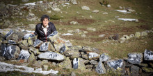 Montserrat Altimiras trasllada a la pedra seca una reflexió artística sobre la identitat