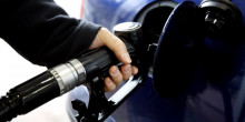 El Govern afirma que l’impost als carburants augmentarà un 2% 