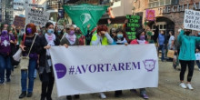 Una setantena de persones es manifesten per l’avortament