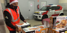 El Rotary Club regala un menú tradicional de Nadal a les 58 famílies usuàries de la botiga solidària de la Creu Roja