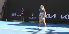 Vicky Jiménez venç Peterson en dos sets a l’Open d’Austràlia