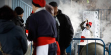 Escaldes-Engordany recupera l'escudella de Sant Antoni, on els Amics del Pont dels Escalls reparteixen prop de 2.000 racions