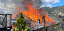 Incendi en un xalet a Auvinyà