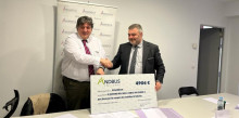 Andbus fa un donatiu de 4.906 euros a l’associació Assandca