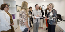 Xavier Espot i Mariona Cadena visiten l’Institut Andorrà de les Dones
